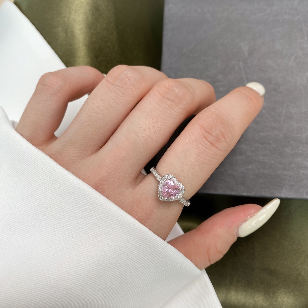 Everlasting Love Heart Zircon Ring